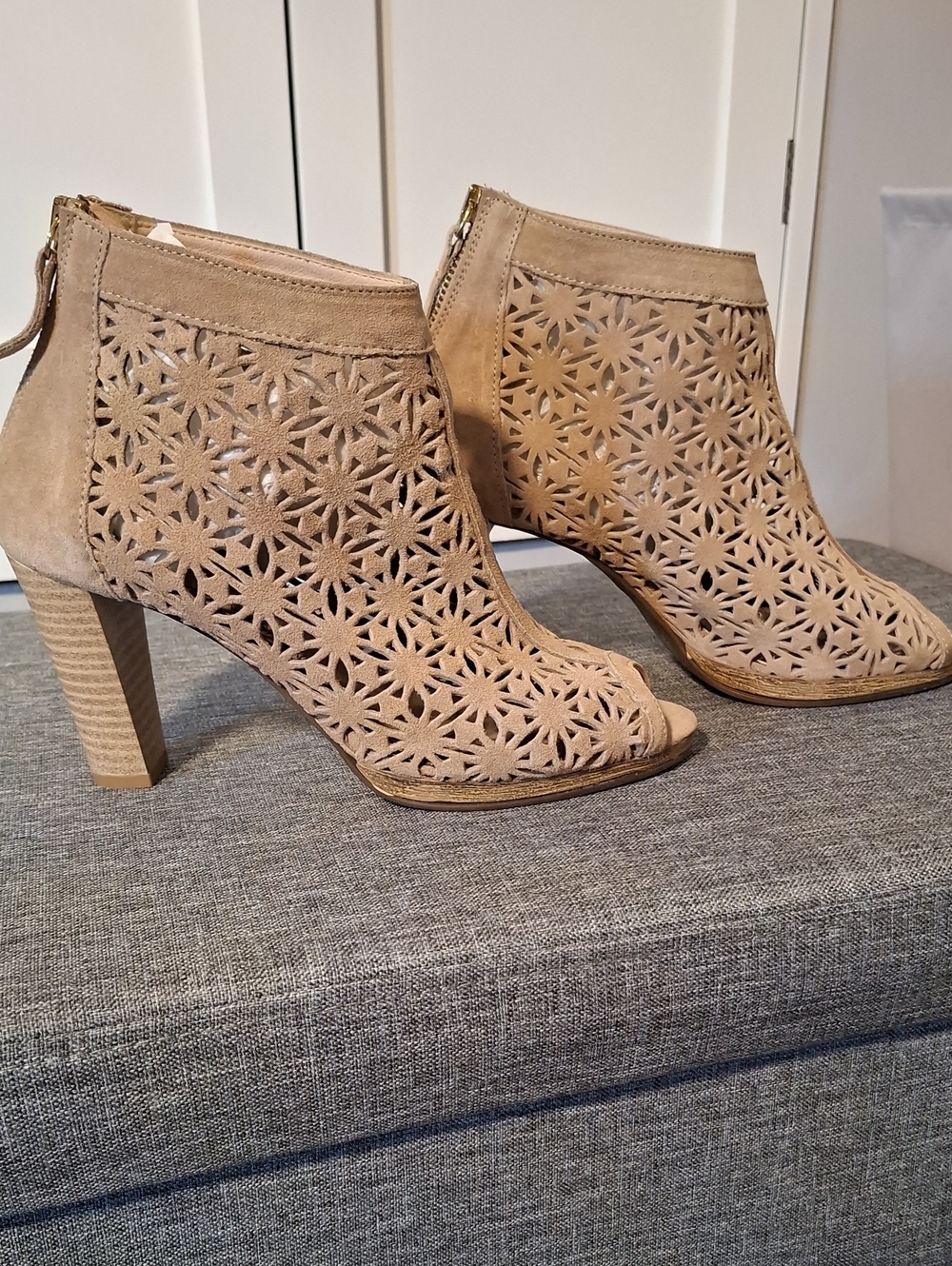 Laser-Cut Suede Peep-Toe Ankle Booties -‎ Tan